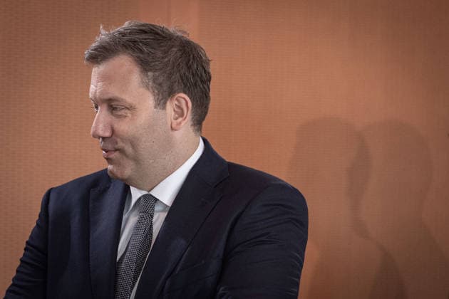 Berlin, Kabinettssitzung der Bundesregierung Kabinettssitzung der Bundesregierung am 24.06.2026 im Bundeskanzleramt in Berlin. Im Bild: Lars Klingbeil (Finanzminister, Vize-Kanzler, SPD) Berlin Bundeskanzleramt Berlin Deutschland *** Berlin, Federal Government Cabinet Meeting Federal Government Cabinet Meeting on June 24, 2026, at the Federal Chancellery in Berlin Pictured