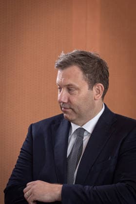 Berlin, Kabinettssitzung der Bundesregierung Kabinettssitzung der Bundesregierung am 24.06.2026 im Bundeskanzleramt in Berlin. Im Bild: Lars Klingbeil (Finanzminister, Vize-Kanzler, SPD) Berlin Bundeskanzleramt Berlin Deutschland *** Berlin, Federal Government Cabinet Meeting Federal Government Cabinet Meeting on June 24, 2026, at the Federal Chancellery in Berlin Pictured