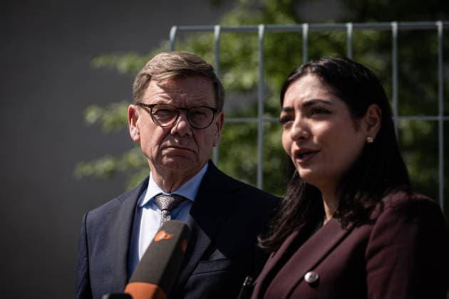 Berlin, Pressestatement von Alabali Radovan und Johann Wadephul Außenminister Johann Wadephul (CDU) und Entwicklungsministerin Alabali Radovan (SPD) geben am 24.06.2026 eine gemeinsame Pressekonferenz vor dem Bundeskanzleramt in Berlin im Anschluss an die Sitzung des Bundeskabinetts. Berlin Berlin Deutschland *** Berlin, Press Statement by Alabali Radovan and Johann Wadephul