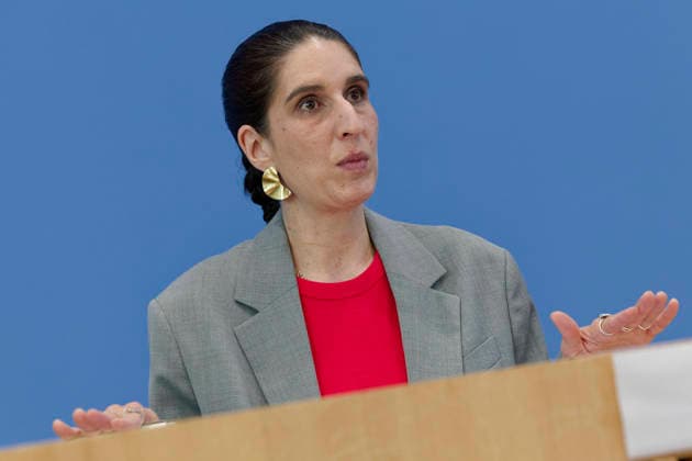 Lagebild antimuslimischer Rassismus 2026-06-24 Deutschland, Berlin SBundespressekonferenz: Vorstellung des zivilgesellschaftlichen Lagebildes antimuslimischer Rassismus und Fallzahlen 2025. Im Bild: Rima Hanano, Co-Geschäftsführerin von CLAIM. *** Report on Anti-Muslim Racism, June 24, 2026, Berlin, Germany