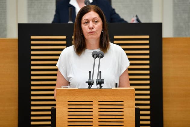 Es findet die Plenarsitzung im Saarländischen Landtag in Saarbrücken am Mittwoch (24.06.2026) statt. Im Bild: Martina Holzner, MdL (SPD). *** The plenary session of the Saarland State Parliament will take place in Saarbrücken on Wednesday, June 24, 2026. Pictured bub
