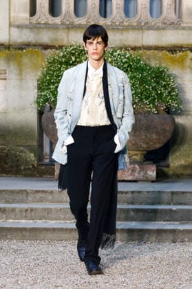 Dior Homme Ready-to-Wear Mens Spring Summer 2027 Fashion Show during Paris Fashion Week, France, on June 24, 2026 Bestimage Runway during the Dior Homme Men’s Spring Summer 2027 fashion show as part of Paris Fashion Week on June 24, 2026 in Paris, France Paris, France,detected_source_language  Copyright: xAgencex xBestimagexAgencex xBestimagex