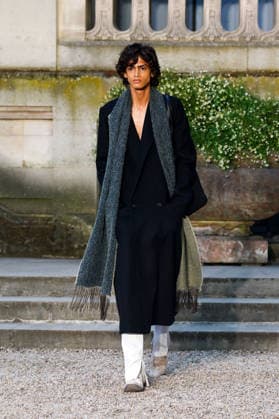 Dior Homme Ready-to-Wear Mens Spring Summer 2027 Fashion Show during Paris Fashion Week, France, on June 24, 2026 Bestimage Runway during the Dior Homme Men’s Spring Summer 2027 fashion show as part of Paris Fashion Week on June 24, 2026 in Paris, France Paris, France,detected_source_language  Copyright: xAgencex xBestimagexAgencex xBestimagex