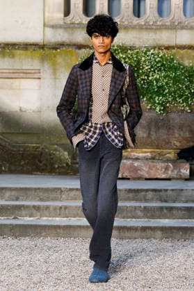 Dior Homme Ready-to-Wear Mens Spring Summer 2027 Fashion Show during Paris Fashion Week, France, on June 24, 2026 Bestimage Runway during the Dior Homme Men’s Spring Summer 2027 fashion show as part of Paris Fashion Week on June 24, 2026 in Paris, France Paris, France,detected_source_language  Copyright: xAgencex xBestimagexAgencex xBestimagex