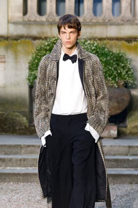 Dior Homme Ready-to-Wear Mens Spring Summer 2027 Fashion Show during Paris Fashion Week, France, on June 24, 2026 Bestimage Runway during the Dior Homme Men’s Spring Summer 2027 fashion show as part of Paris Fashion Week on June 24, 2026 in Paris, France Paris, France,detected_source_language  Copyright: xAgencex xBestimagexAgencex xBestimagex