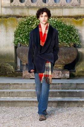 Dior Homme Ready-to-Wear Mens Spring Summer 2027 Fashion Show during Paris Fashion Week, France, on June 24, 2026 Bestimage Runway during the Dior Homme Men’s Spring Summer 2027 fashion show as part of Paris Fashion Week on June 24, 2026 in Paris, France Paris, France,detected_source_language  Copyright: xAgencex xBestimagexAgencex xBestimagex