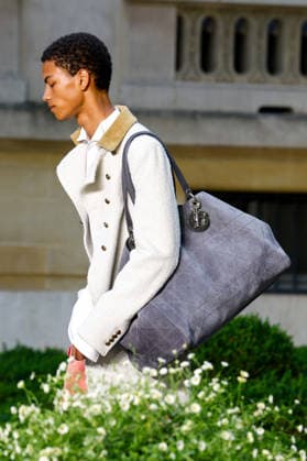 Dior Homme Ready-to-Wear Mens Spring Summer 2027 Fashion Show during Paris Fashion Week, France, on June 24, 2026 Bestimage Runway during the Dior Homme Men’s Spring Summer 2027 fashion show as part of Paris Fashion Week on June 24, 2026 in Paris, France Paris, France,detected_source_language  Copyright: xAgencex xBestimagexAgencex xBestimagex