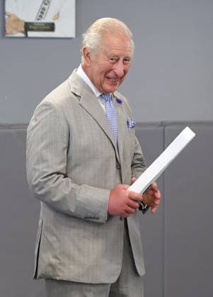 The King Hears How The Charity Reorg Uses Jiu Jitsu To Support Those Facing Physical, Mental And Social Challenges LONDON, ENGLAND - JUNE 24: King Charles III smiles after receiving a white belt during a visit to charity REORG at the Roger Gracie Brazilian Jiu Jitsu Academy on June 24, 2026 in London, England. REORG supports military personnel, veterans and emergency service workers through Brazilian Jiu Jitsu training in safe and supportive environments., Credit:Chris Jackson PA ROTA - B68 Avalon United Kingdom, England, London  Copyright: xChrisxJacksonx xPAxROTAx-xB68x xAvalonx 1112203228