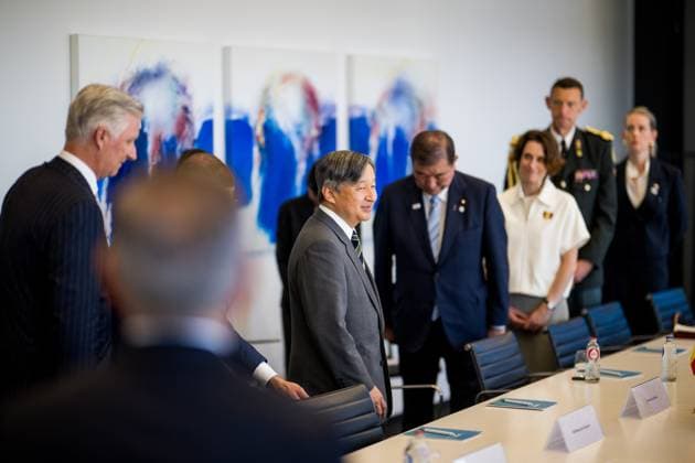 King Philippe - Filip of Belgium and Japanese Emperor Naruhito pictured during a visit to the Interuniversity microelectronics centre (IMEC), a Flemish interuniversity research institute for microelectronics and nanotechnology located in Leuven, during the official state visit of the Japanese Emperor and Empress to Belgium on Wednesday 24 June 2026. The Emperor and Empress of Japan visit Belgium from June 20-25.  JASPERxJACOBS 179131896
