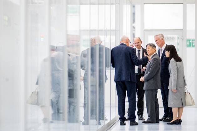Patrick Vandenameele, Chief Executive Officer CEO IMEC, Japanese Emperor Naruhito and King Philippe - Filip of Belgium pictured during a visit to the Interuniversity microelectronics centre (IMEC), a Flemish interuniversity research institute for microelectronics and nanotechnology located in Leuven, during the official state visit of the Japanese Emperor and Empress to Belgium on Wednesday 24 June 2026. The Emperor and Empress of Japan visit Belgium from June 20-25.  POOLxJASPERxJACOBS 179132058