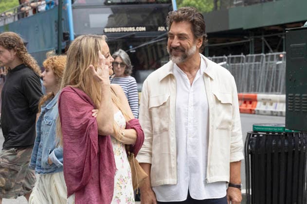 Kate Hudson und Javier Bardem bei den Dreharbeitem zum Kinofilm Hello & Paris in Downtown Manhattan. New York, 23.06.2026 *** Kate Hudson and Javier Bardem on the set of the movie *Hello Paris* in Downtown Manhattan, New York, June 23, 2026 Foto:xJ.xShorex xFuturexImagex hello_6617