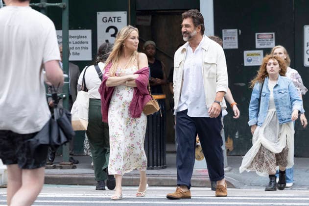 Kate Hudson und Javier Bardem bei den Dreharbeitem zum Kinofilm Hello & Paris in Downtown Manhattan. New York, 23.06.2026 *** Kate Hudson and Javier Bardem on the set of the movie *Hello Paris* in Downtown Manhattan, New York, June 23, 2026 Foto:xJ.xShorex xFuturexImagex hello_6621