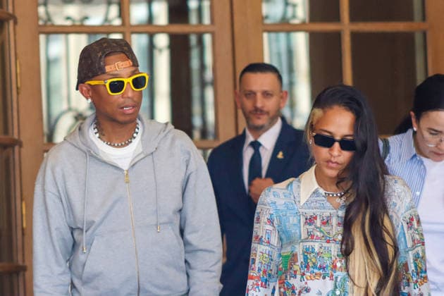 Pharrell Williams and his wife Helen Lasichanh were spotted leaving the Parisian luxury hotel The Ritz the day after the Louis Vuitton Spring Summer 2027 Men’s Ready-to-Wear Collection fashion show during Paris Fashion Week, France, on June 24, 2026. Enzo Hingant Bertrand Bestimage Pharrell Williams and his wife Helen Lasichanh were seen out and about in Paris during Paris Fashion Week, in Paris, France, on June 24, 2026. Pictured: Pharrell Williams and Helen Lasichanh, Paris, France  Copyright: xEnzoxHingant-Bertrandx xBestimagexEnzoxHingant-Bertrandx xBestimagex