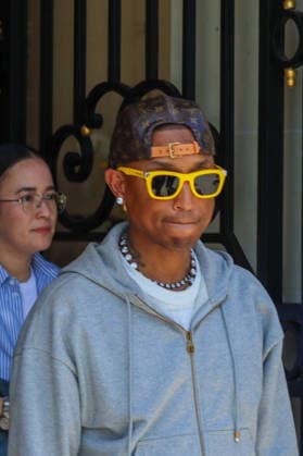 Pharrell Williams and his wife Helen Lasichanh were spotted leaving the Parisian luxury hotel The Ritz the day after the Louis Vuitton Spring Summer 2027 Men’s Ready-to-Wear Collection fashion show during Paris Fashion Week, France, on June 24, 2026. Enzo Hingant Bertrand Bestimage Pharrell Williams and his wife Helen Lasichanh were seen out and about in Paris during Paris Fashion Week, in Paris, France, on June 24, 2026. Pictured: Pharrell Williams and Helen Lasichanh, Paris, France  Copyright: xEnzoxHingant-Bertrandx xBestimagexEnzoxHingant-Bertrandx xBestimagex