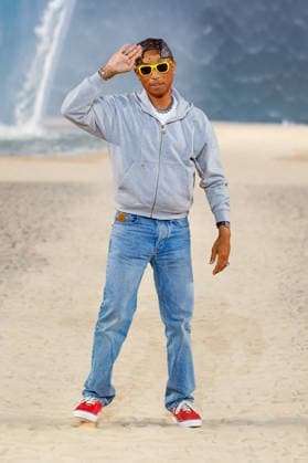 Fashion designer Pharrell Williams at the Louis Vuitton Men s Ready-to-Wear Spring Summer 2027 fashion show during Paris Fashion Week at the Cité Internationale Universitaire de Paris, France, on June 23, 2026 Bestimage Fashion designer Pharrell Williams on the runway during the Louis Vuitton Men’s Spring Summer 2027 fashion show as part of Paris Fashion Week on June 23, 2026, in Paris, France Paris, France  Copyright: xAgencex xBestimagexAgencex xBestimagex