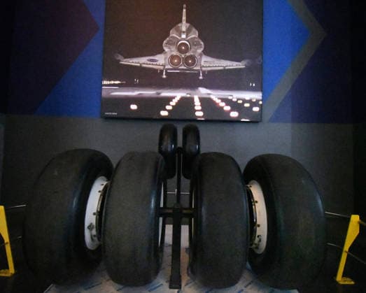 The California Science Center host a preview of Space Shuttle Endeavour s new Ã¢â‚¬oeeady-to-launch display in the Samuel Oschin Shuttle Gallery Wednesday, Los Angeles CA USA. June 24, 2026. A announce plans for the future Samuel Oschin Air and Space Center are shooting for an opening date of Nov 13th this year..( } Los Angeles USA  - ZUMAbl1_ 20260624_zaf_bl1_013 Copyright: xGenexBlevinsx