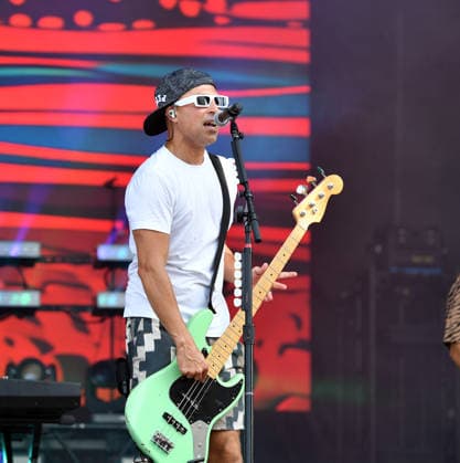 June 21, 2026, Virginia Beach, Virginia, USA: Point Break Music Festival 2026 brings PEPPER member BRETT BOLLINGER to the oceanfront in Virginia Beach, Virginia on 21 June 2026. Photo Ã‚ 2026 Virginia Beach USA  - ZUMAm90_ 20260621_zap_m90_110 Copyright: xJeffxMoorex