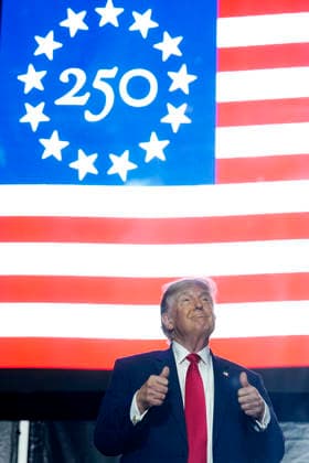 President Donald Trump arrives to speak at a rally to kick off the 16-day Great American State Fair as part of Washington, D.C. s celebration of the nation s 250th birthday on the National Mall on Wednesday, June 24, 2026. The rally will include military flyovers, musical performances from Lee Greenwood and Christopher Macchio, and the U.S. Army Band, the U.S. Marine Band and Armed Forces choirs.  WAP202606244004 BONNIExCASH