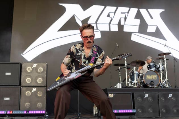 McFly perform at Halifax Piece Hall Tom Fletcher of McFly performs at Piece Hall, Halifax, 24th June 2026, Credit:Mike Gray MIKE GRAY - B4227 Avalon  Copyright: xMikexGrayx xMIKExGRAYx-xB4227x xAvalonx 1112281093