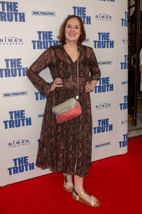 Comedian and Author, Deborah Frances-White poses on the red carpet of the West End Comedy, The Truth. Apollo Theatre, London. 24 June 2026 The Truth stars Tony Award-nominated Stephen Mangan (BBC 1 The Split; BBC 2 Episodes ) returning to the London stage, alongside comedy icon Ardal O™Hanlon (Channel 4, Father Ted; Netflix, How To Get To Heaven From Belfast), Sarah Hadland (BBC 1, Miranda; Strictly Come Dancing; ITV, The Job Lot) and double Olivier Award-winner Janie Dee four of the UK and Ireland™s most beloved stage and screen performers bringing their formidable comic talents to this sophisticated and fast-paced comedy., Credit:JAMES COOK Avalon  Copyright: xJAMESxCOOKx xAvalonx 1112277593