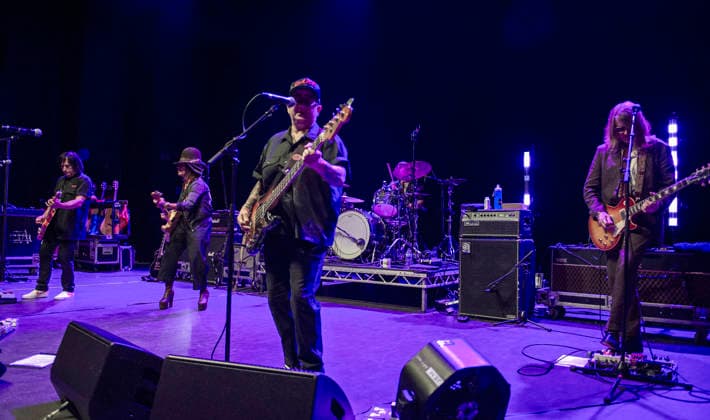 4 Non Blondes at Shepherds Bush Empire 24 June 2026 4 Non Blondes perform at O2 Shepherds Bush Empire in London on 24th June 2026. Linda Perry Lead vocals, guitar Dawn Richardson Drums Christa Hillhouse Bass guitar Roger Rocha Lead guitar, vocals, Credit:Zoran Veselinovic B4859 Avalon UK, London, O2 Shepherds Bush Empire  Copyright: xZoranxVeselinovicx xB4859x xAvalonx 1112334555