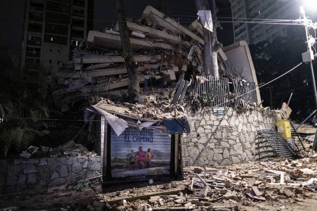 Venezuela declares state of emergency after twin earthquakes CARACAS, VENEZUELA - JUNE 24: Rescue workers search through the rubble of a collapsed building following a powerful earthquake in Caracas, Venezuela, on June 24, 2026. Venezuela declared a national state of emergency after twin earthquakes measuring 7.2 and 7.5 in magnitude struck the country s northern Caribbean coast, causing widespread destruction, disrupting transportation and prompting tsunami warnings across the region. Diko Betancourt Anadolu Caracas Venezuela. Editorial use only. Please get in touch for any other usage.  Copyright: x2026xAnadoluxDikoxBetancourtx