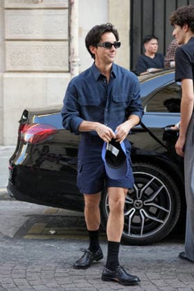 Paul W Downs at the Dior Homme Spring Summer 2027 Ready-to-Wear fashion show during Paris Fashion Week on June 24, 2026. Anne Sophie Guebey, Bestimage. Celebrities at the Dior Homme Spring Summer 2027 Ready-to-Wear fashion show during Paris Fashion Week on June 24, 2026, Paris, France  Copyright: xAnne-SophiexGuebeyx xBestimagexAnne-SophiexGuebeyx xBestimagex
