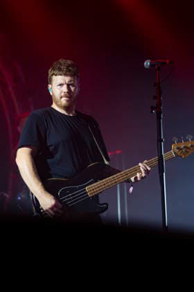 CELEBRITES : Printemps de Perouges - Saint-Maurice-de-Remens (01) France - 24 06 2026 Ricky Howard du groupe The Australian Pink Floyd Show se produit sur la scene du festival Printemps de PÃ rouges au chÃ¢teau de Saint-Maurice-de-RÃ mens (01 - France-) le 24 06 2026. Photo Sandrine Thesillat PsNewZ  Copyright: xSandrinexTHESILLATx