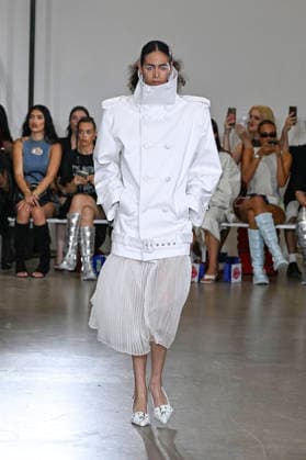 Jeanne Friot Men s Ready-to-Wear Spring Summer 2027 Collection Fashion Show at Paris Fashion Week on June 24, 2026, in Paris, France  Copyright: xAgencex xBestimagexAgencex xBestimagex