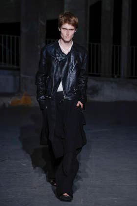 Songzio Men s Ready-to-Wear Spring Summer 2027 Collection Fashion Show at Paris Fashion Week on June 24, 2026 Songzio Men s Ready-to-Wear Spring Summer 2027 Collection Fashion Show at Paris Fashion Week on June 24, 2026, Paris, France  Copyright: xAgencex xBestimagexAgencex xBestimagex
