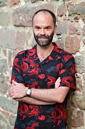 Bad Hersfelder Festspiele - Parzival . Regisseur Michael Schachermaier anläßlich der Fotoprobe zur Inszenierung Parzival im Rahmen der Bad Hersfelder Festspiele am 24.06.2026 in der Stiftsruine Bad Hersfeld. 20260624MWI129677 *** Bad Hersfeld Festival: *Parzival* Director Michael Schachermaier during the photo rehearsal for the production of *Parzival* as part of the Bad Hersfeld Festival on June 24, 2026, at the Stiftsruine in Bad Hersfeld 20260624MWI129677