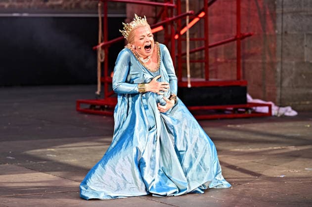 Bad Hersfelder Festspiele - Parzival . Schauspielerin Varia Linnea Sjöström während der Fotoprobe zur Inszenierung Parzival im Rahmen der Bad Hersfelder Festspiele am 24.06.2026 in der Stiftsruine Bad Hersfeld. 20260624MWI129771 *** Bad Hersfeld Festival: Parzival – Actress Varia Linnea Sjöström during the photo shoot for the production of Parzival as part of the Bad Hersfeld Festival on June 24, 2026, at the Stiftsruine in Bad Hersfeld 20260624MWI129771