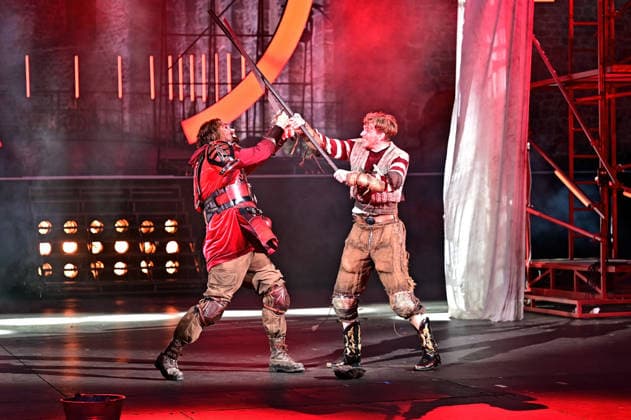 Bad Hersfelder Festspiele - Parzival . Schauspieler Thiess Brammer und Igor Karbus während der Fotoprobe zur Inszenierung Parzival im Rahmen der Bad Hersfelder Festspiele am 24.06.2026 in der Stiftsruine Bad Hersfeld. 20260624MWI129965 *** Bad Hersfeld Festival: Parzival Actors Thiess Brammer and Igor Karbus during the photo shoot for the production of Parzival as part of the Bad Hersfeld Festival on June 24, 2026, at the Stiftsruine in Bad Hersfeld 20260624MWI129965