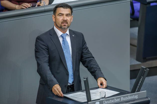 Bundestag Arne Raue (AfD) im Deutschen Bundestag am 25.06.26 in Berlin. Berlin Berlin Deutschland Bundestag *** Bundestag Arne Raue AfD in the German Bundestag on June 25, 2026, in Berlin, Berlin, Berlin, Germany, Bundestag