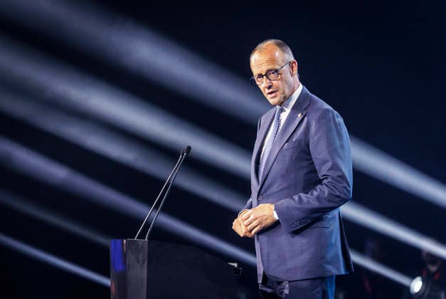 Friedrich Merz (CDU), Bundeskanzler, aufgenommen im Rahmen seiner Teilnahme an der Ukraine-Wiederaufbau-Konferenz in Danzig, Polen. Fotografiert im Auftrag des Bundesentwicklungsministeriums Danzig Polen *** Friedrich Merz (CDU), Federal Chancellor, photographed during his participation in the Ukraine Reconstruction Conference in Gdansk, Poland. Photographed on behalf of the Federal Ministry for Economic Cooperation and Development, Gdansk, Poland Copyright: xThomasxKoehlerx