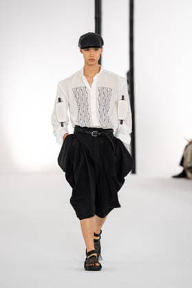 PFW - Issey Miyake - Runway A model presents a creation by IM Issey Miyake Men Miyake Design Studio team as part of their Menswear Spring-Summer 2027 collection show for fashion house Issey Miyake during Men s Fashion Week in Paris, France, June 25, 2026. Photo by Alexis Jumeau ABACAPRESS.COM Paris France  Copyright: xJumeauxAlexis ABACAx