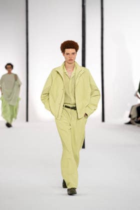 PFW - Issey Miyake - Runway A model presents a creation by IM Issey Miyake Men Miyake Design Studio team as part of their Menswear Spring-Summer 2027 collection show for fashion house Issey Miyake during Men s Fashion Week in Paris, France, June 25, 2026. Photo by Alexis Jumeau ABACAPRESS.COM Paris France  Copyright: xJumeauxAlexis ABACAx