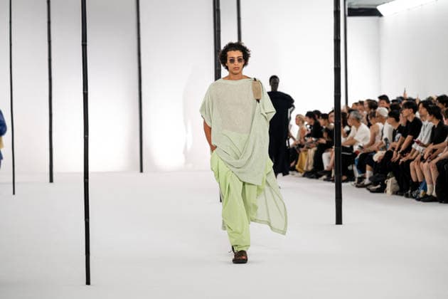 PFW - Issey Miyake - Runway A model presents a creation by IM Issey Miyake Men Miyake Design Studio team as part of their Menswear Spring-Summer 2027 collection show for fashion house Issey Miyake during Men s Fashion Week in Paris, France, June 25, 2026. Photo by Alexis Jumeau ABACAPRESS.COM Paris France  Copyright: xJumeauxAlexis ABACAx