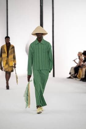 PFW - Issey Miyake - Runway A model presents a creation by IM Issey Miyake Men Miyake Design Studio team as part of their Menswear Spring-Summer 2027 collection show for fashion house Issey Miyake during Men s Fashion Week in Paris, France, June 25, 2026. Photo by Alexis Jumeau ABACAPRESS.COM Paris France  Copyright: xJumeauxAlexis ABACAx