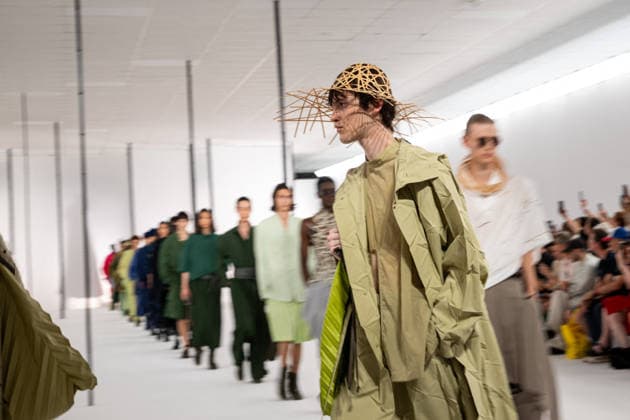 PFW - Issey Miyake - Runway A model presents a creation by IM Issey Miyake Men Miyake Design Studio team as part of their Menswear Spring-Summer 2027 collection show for fashion house Issey Miyake during Men s Fashion Week in Paris, France, June 25, 2026. Photo by Alexis Jumeau ABACAPRESS.COM Paris France  Copyright: xJumeauxAlexis ABACAx