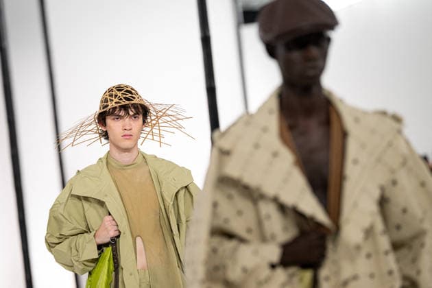PFW - Issey Miyake - Runway A model presents a creation by IM Issey Miyake Men Miyake Design Studio team as part of their Menswear Spring-Summer 2027 collection show for fashion house Issey Miyake during Men s Fashion Week in Paris, France, June 25, 2026. Photo by Alexis Jumeau ABACAPRESS.COM Paris France  Copyright: xJumeauxAlexis ABACAx