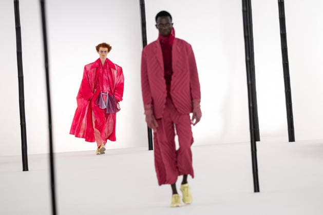 PFW - Issey Miyake - Runway A model presents a creation by IM Issey Miyake Men Miyake Design Studio team as part of their Menswear Spring-Summer 2027 collection show for fashion house Issey Miyake during Men s Fashion Week in Paris, France, June 25, 2026. Photo by Alexis Jumeau ABACAPRESS.COM Paris France  Copyright: xJumeauxAlexis ABACAx