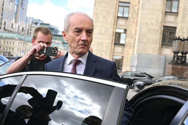 Russia Romania Ambassador 9195168 25.06.2026 Romanian Ambassador to Russia Cristian Istrate boards a car as he leaves the Russian Foreign Ministry headquarters, in Moscow, Russia. Russia s Foreign Ministry said on June 25 that it had summoned the ambassador to protest against Bucharest s decision to close down Russia s consulate in Constanta. Romania said it would close the consulate after complaining that a Russian drone had fallen onto the roof of an apartment block. Kirill Zykov Sputnik Moscow Russia  Copyright: xKirillxZykovx
