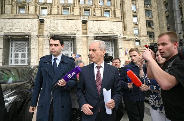 Russia Romania Ambassador 9195174 25.06.2026 Romanian Ambassador to Russia Cristian Istrate, centre, leaves the Russian Foreign Ministry headquarters, in Moscow, Russia. Russia s Foreign Ministry said on June 25 that it had summoned the ambassador to protest against Bucharest s decision to close down Russia s consulate in Constanta. Romania said it would close the consulate after complaining that a Russian drone had fallen onto the roof of an apartment block. Kirill Zykov Sputnik Moscow Russia  Copyright: xKirillxZykovx