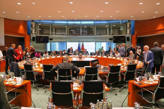 Berlin, Deutschland, 25.06.2026: Bundeskanzleramt: Ministerpräsidentenkonferenz: Blick in den Saal zu Beginn der Sitzung, in der Mitte Bundeskanzler Friedrich Merz (CDU) neben seinen Ministern *** Berlin, Germany, June 25, 2026, Federal Chancellery, Conference of Minister Presidents: A view of the hall at the start of the meeting; in the center, Federal Chancellor Friedrich Merz (CDU) stands next to his ministers Copyright: xdtsxNachrichtenagenturx dts_125075