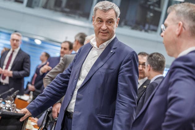 Auftaktbilder zu Beginn der Beratung mit den Regierungschefinnen und Regierungschefs der Länder im Bundeskanzleramt in Berlin am 25.06.2026. Markus Thomas Theodor Söder, Ministerpräsident des Freistaates Bayern. Berlin Berlin Deutschland Kanzleramt *** Opening shots at the start of the meeting with the heads of state and government of the federal states at the Federal Chancellery in Berlin on June 25, 2026. Markus Thomas Theodor Söder, Minister-President of the Free State of Bavaria. Berlin, Berlin, Germany, Federal Chancellery
