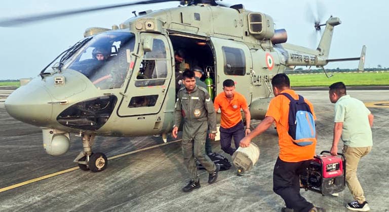 RECORD DATE NOT STATED The Indian Air Force (IAF) launches a helicopter for flood relief operations in the Pitapool area of Arunachal Pradesh Keyi Panyor, Jun 25 (ANI): The Indian Air Force (IAF) launches a helicopter for flood relief operations in the Pitapool area of Arunachal Pradesh, in Keyi Panyor on Thursday. (@IAF_MCC X ANI Photo) Keyi Panyor Arunachal Pradesh India Copyright: xANIx ANI_20260625086