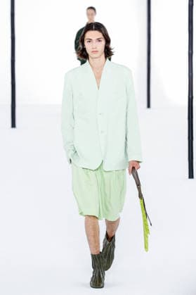 Issey Miyake Ready-to-Wear Men’s Spring Summer 2027 Fashion Show during Paris Fashion Week at the Césure Cultural Center in Paris, France, on June 24, 2026 Bestimage Runway during the Issey Miyake Men’s Spring Summer 2027 fashion show as part of Paris Fashion Week on June 24, 2026 in Paris, France Paris France  Copyright: xAgencex xBestimagexAgencex xBestimagex