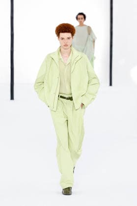 Issey Miyake Ready-to-Wear Men’s Spring Summer 2027 Fashion Show during Paris Fashion Week at the Césure Cultural Center in Paris, France, on June 24, 2026 Bestimage Runway during the Issey Miyake Men’s Spring Summer 2027 fashion show as part of Paris Fashion Week on June 24, 2026 in Paris, France Paris France  Copyright: xAgencex xBestimagexAgencex xBestimagex