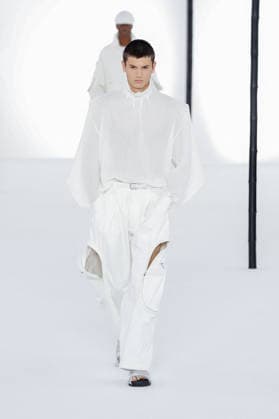 Issey Miyake Ready-to-Wear Men’s Spring Summer 2027 Fashion Show during Paris Fashion Week at the Césure Cultural Center in Paris, France, on June 24, 2026 Bestimage Runway during the Issey Miyake Men’s Spring Summer 2027 fashion show as part of Paris Fashion Week on June 24, 2026 in Paris, France Paris France  Copyright: xAgencex xBestimagexAgencex xBestimagex